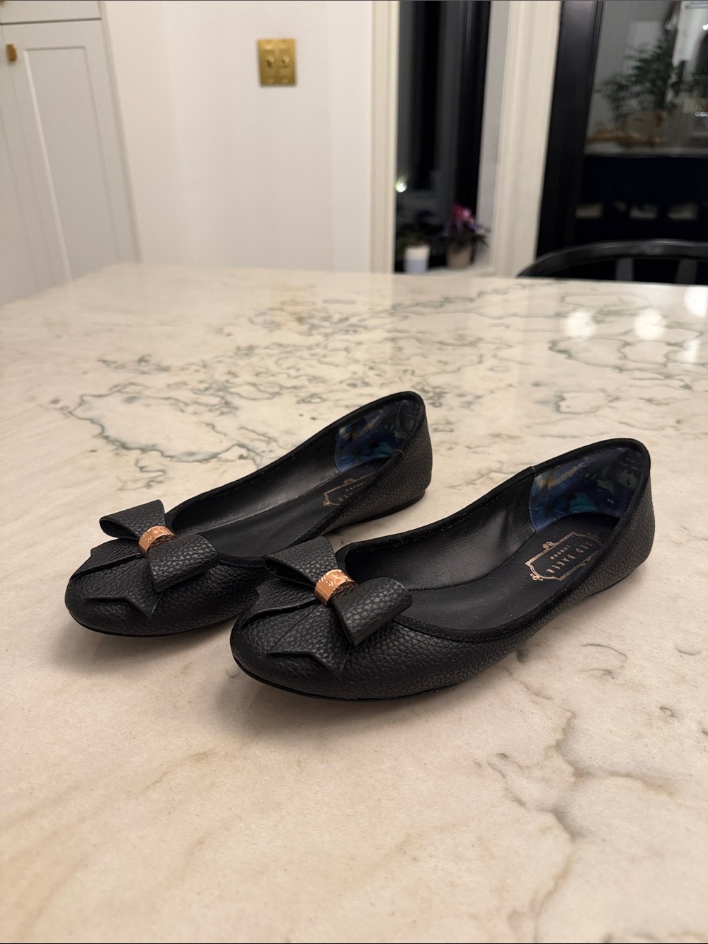 Ted Baker Black Bow Ballet Flats with Rose Gold Accent (EU 38)
